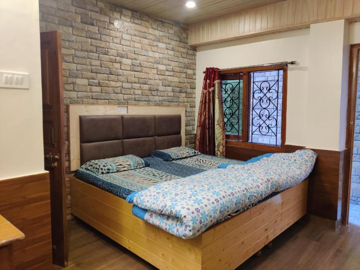 Mehdudia Guest House Shimla Bagian luar foto