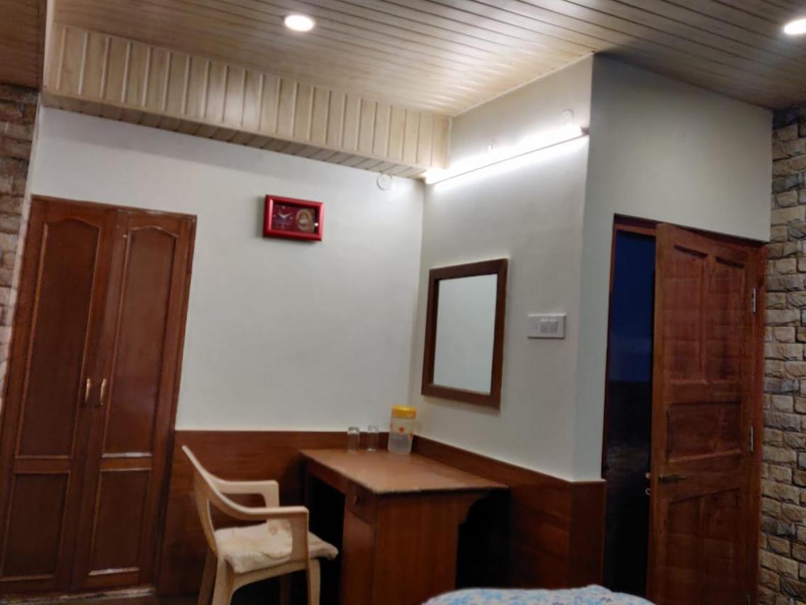 Mehdudia Guest House Shimla Bagian luar foto