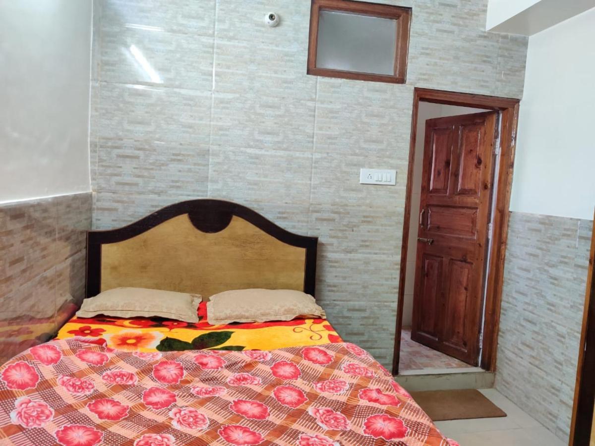 Mehdudia Guest House Shimla Bagian luar foto